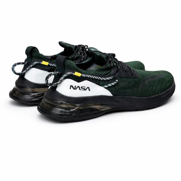 صورة سنيكرز رياضي – لون زيتي × أبيض × أسود (ناسا)