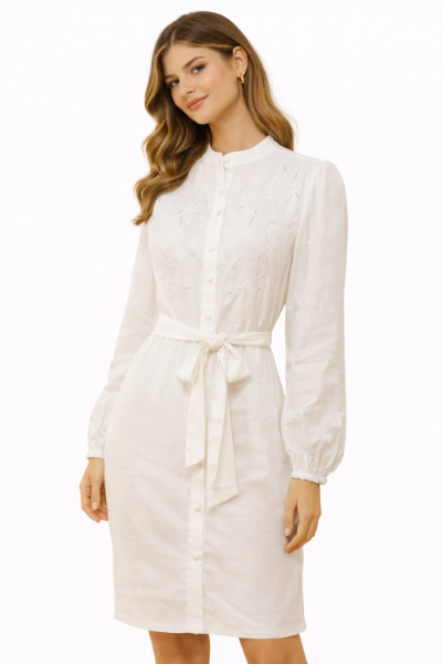 صورة (Guess)فستان كتان أبيض مطرز فاخر