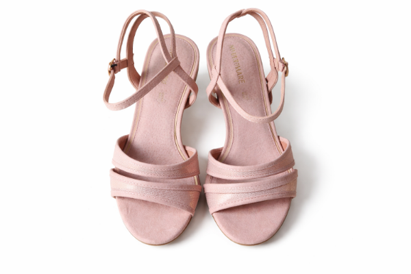 صورة (مارياماري) صندل وردي لامع بكعب أنيق